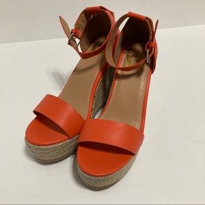 Report Orange women’s wedge/platform shoes. New.